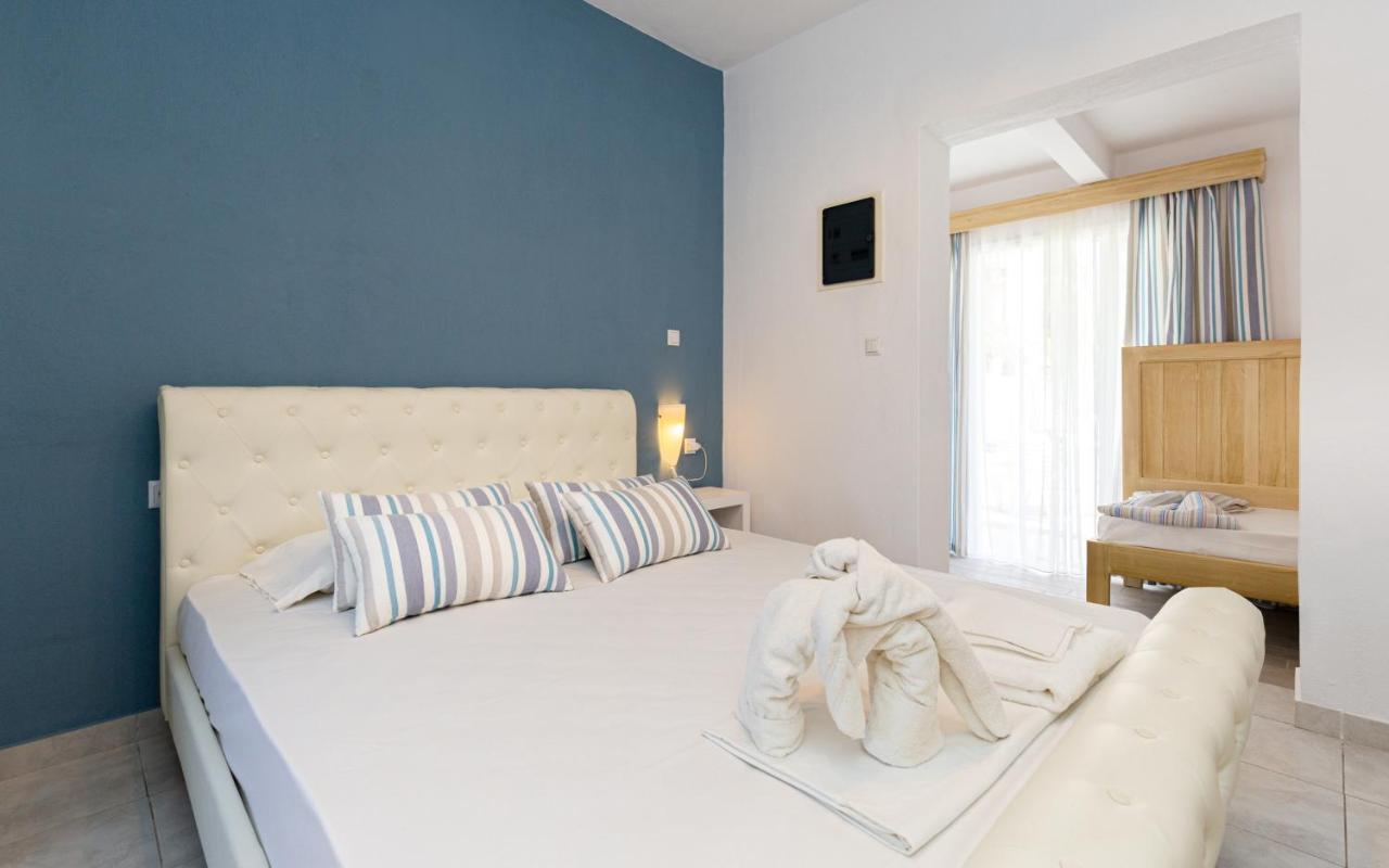 Aparthotel Alexa'S Sunny Days à Limenaria  Extérieur photo