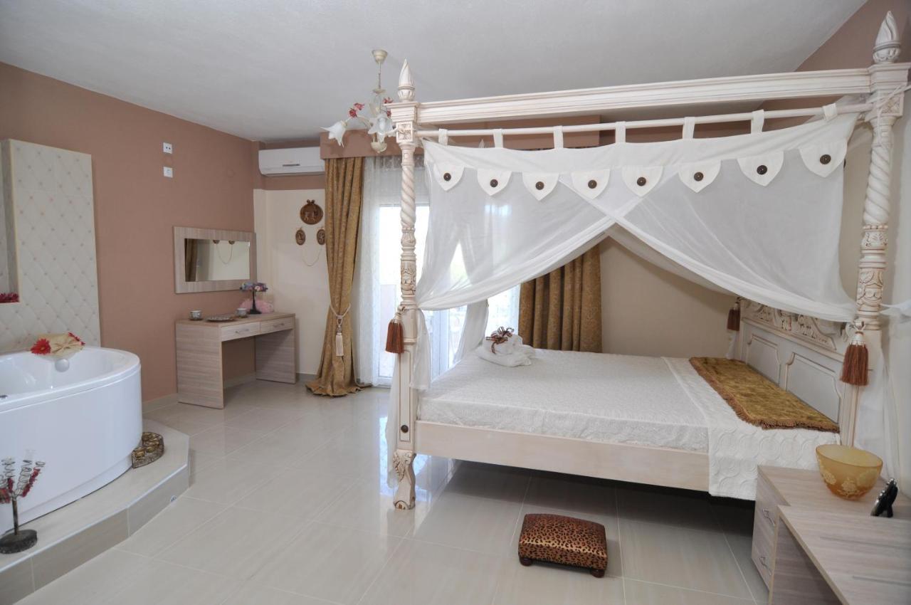 Aparthotel Alexa'S Sunny Days à Limenaria  Extérieur photo