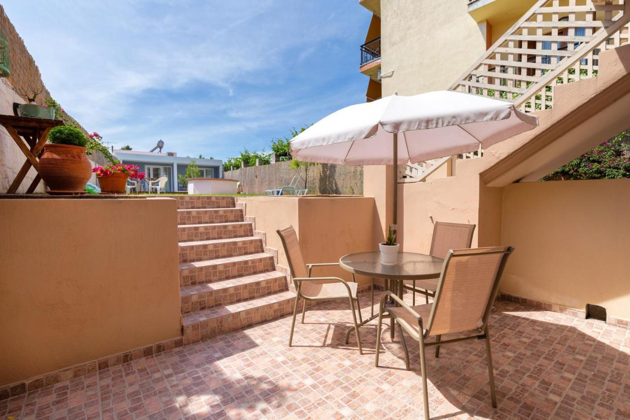 Aparthotel Alexa'S Sunny Days à Limenaria  Extérieur photo